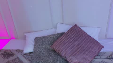 Maria Pettit online show from 09-30-25, 12:21