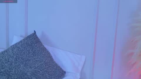 Maria Pettit online show from 10-28-25, 11:36