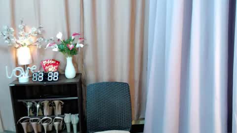 Maria online show from 09-16-25, 07:37