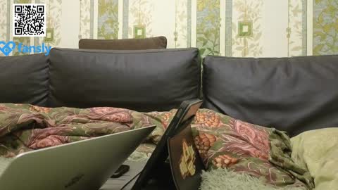 Mari online show from 01-31-25, 03:44