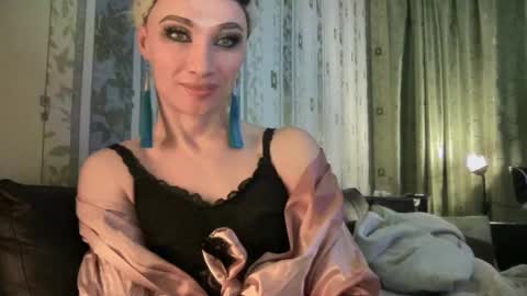 Mari online show from 02-07-25, 07:27