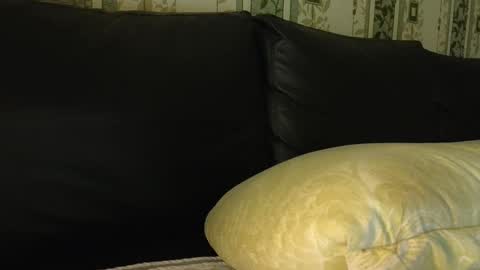 Mari online show from 02-11-25, 03:18