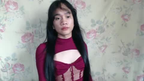 Snapshot of marie_lopez chatting on 12-24-24, 06:22 yourdreamgirl  MARIE  online show from 12-24-24, 06:22