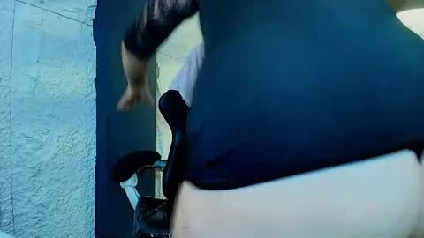 Marieh  online show from 12-18-25, 03:12