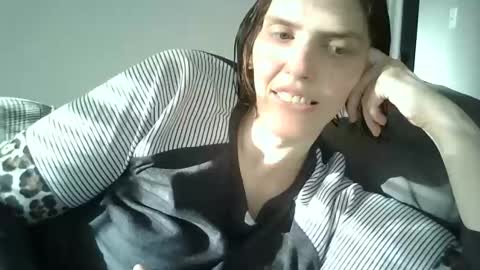 Snapshot of mariejojo chatting on 11-16-25, 03:06 Mariejojo online show from 11-16-25, 03:06