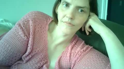 Snapshot of mariejojo chatting on 11-21-25, 04:16 Mariejojo online show from 11-21-25, 04:16