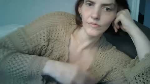 Snapshot of mariejojo chatting on 11-22-25, 04:50 Mariejojo online show from 11-22-25, 04:50