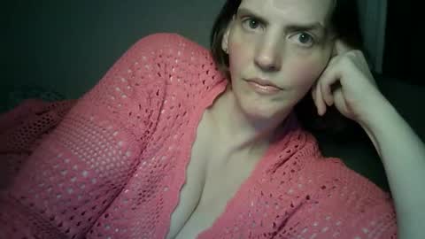 Snapshot of mariejojo chatting on 11-28-25, 11:40 Mariejojo online show from 11-28-25, 11:40