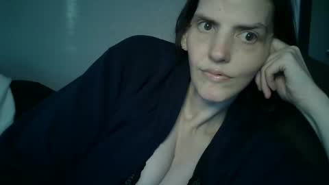 Snapshot of mariejojo chatting on 01-06-26, 02:21 Mariejojo online show from 01-06-26, 02:21