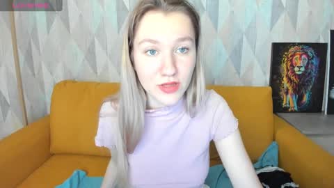 Snapshot of mariel_brown chatting on 01-03-25, 04:44 mariel_brown online show from 01-03-25, 04:44