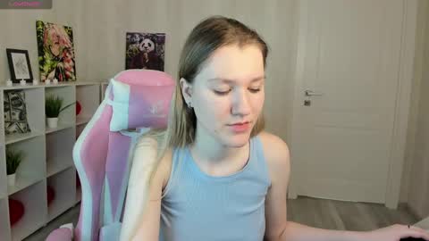 Snapshot of mariel_brown chatting on 03-11-25, 02:29 mariel_brown online show from 03-11-25, 02:29