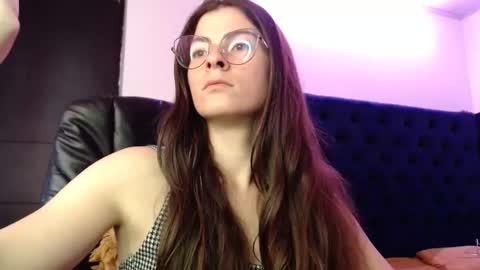 Mariie online show from 02-10-25, 06:13