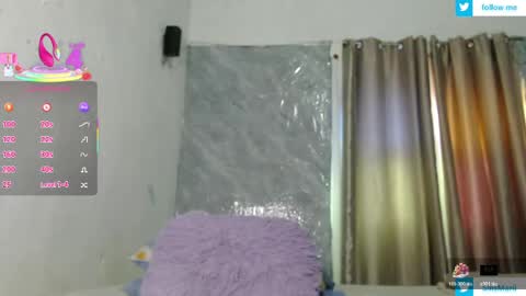 Snapshot of mariel_sins21 chatting on 05-22-26, 04:45 Mariie online show from 05-22-26, 04:45