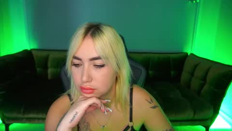 Mariella online show from 10-20-25, 08:09