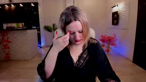 Snapshot of mariemlui chatting on 12-04-25, 11:19 mariemlui online show from 12-04-25, 11:19