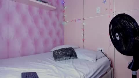 Snapshot of mariemyller chatting on 12-13-24, 09:41 Marie online show from 12-13-24, 09:41