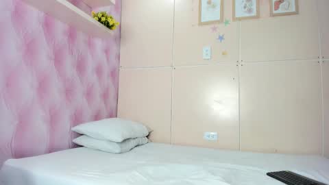 Snapshot of mariemyller chatting on 01-21-25, 09:04 Marie online show from 01-21-25, 09:04