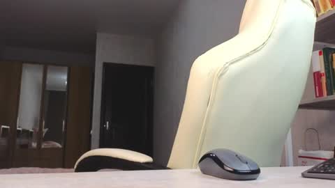 Snapshot of marietta__castro chatting on 05-20-26, 05:52 Marietta online show from 05-20-26, 05:52
