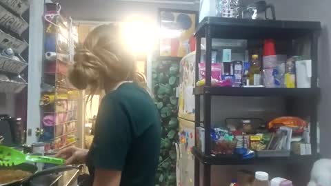 Snapshot of mariewaters chatting on 12-29-24, 03:44 Marie Ann Waters online show from 12-29-24, 03:44