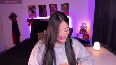 Mariana Hasper online show from 12-20-25, 09:05