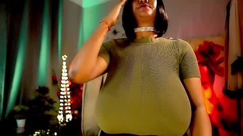 Snapshot of mariicha chatting on 12-29-24, 10:12 Nikita - Scroll down and read my bio please. New Pictures in Bio online show from 12-29-24, 10:12