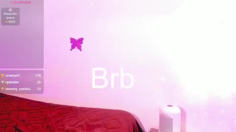 Snapshot of marijaneh chatting on 01-02-25, 12:35 Luna Dulk online show from 01-02-25, 12:35