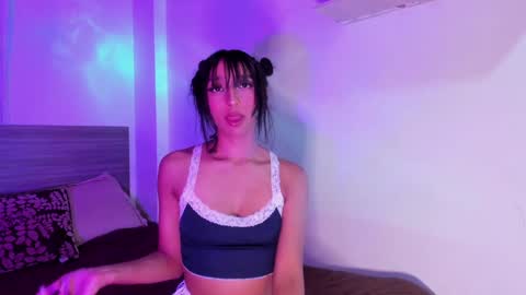 Snapshot of marijaneh chatting on 01-06-25, 10:57 Luna Dulk online show from 01-06-25, 10:57