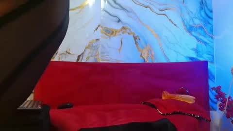 Snapshot of marilyn_aboul chatting on 10-07-25, 12:08 marilyn_aboul online show from 10-07-25, 12:08