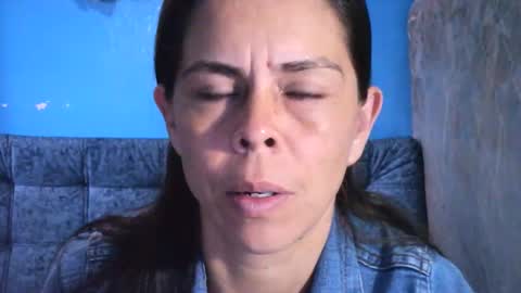  Marilyn  online show from 01-06-25, 07:56