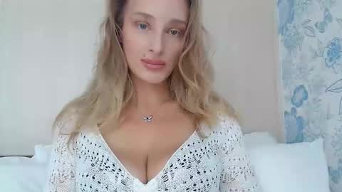 Snapshot of marilyndevilish chatting on 10-24-25, 01:57 MarilynDevilish online show from 10-24-25, 01:57