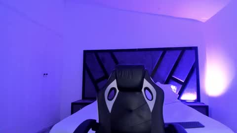 Marilyn online show from 09-13-25, 04:01