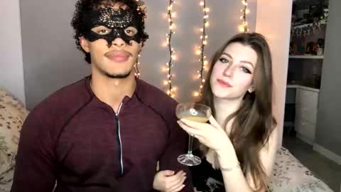 MarinaxMonroe online show from 10-12-25, 03:33