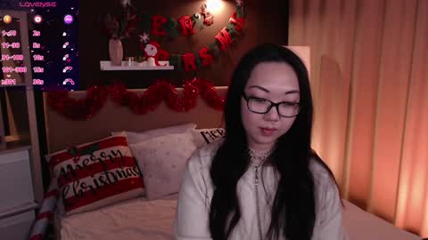 Snapshot of marine_vact chatting on 12-14-24, 05:25 Marine  online show from 12-14-24, 05:25