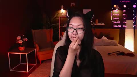 Snapshot of marine_vact chatting on 09-23-25, 02:09 Marine  online show from 09-23-25, 02:09