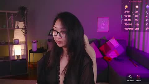 Snapshot of marine_vact chatting on 09-27-25, 02:11 Marine  online show from 09-27-25, 02:11