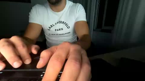 marinmetin online show from 10-13-25, 09:48