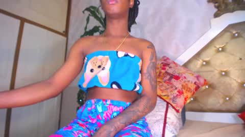 Nathaly online show from 02-04-25, 01:38