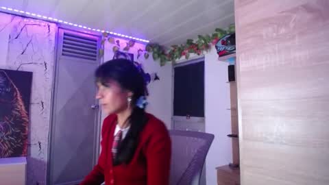 Maritza Ferrer -Samara Beltran online show from 10-16-25, 04:02