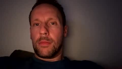 Snapshot of mark__39 chatting on 11-06-25, 10:21 Mark online show from 11-06-25, 10:21