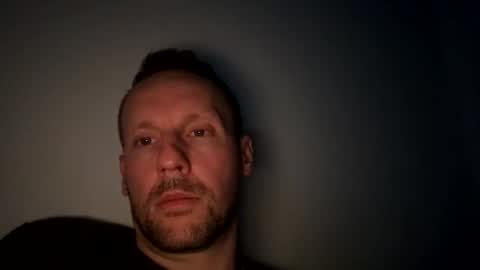Snapshot of mark__39 chatting on 11-23-25, 11:15 Mark online show from 11-23-25, 11:15