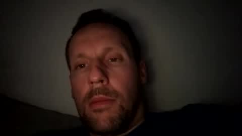 Snapshot of mark__39 chatting on 12-14-25, 10:36 Mark online show from 12-14-25, 10:36