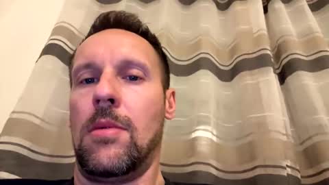 Mark online show from 03-19-26, 05:17