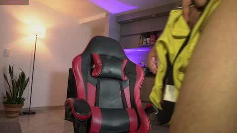 Mark online show from 03-18-26, 12:36