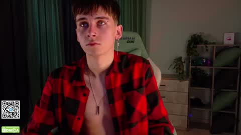 Mark online show from 11-12-25, 02:34