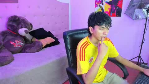 markbowie online show from 03-01-26, 03:25