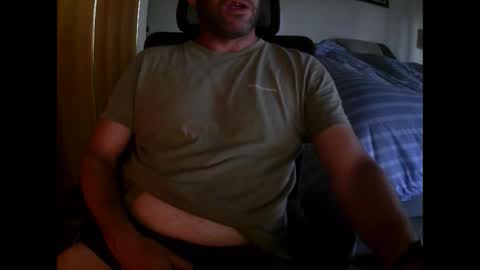 Snapshot of markoboy34 chatting on 12-11-24, 07:09 Matt Kung online show from 12-11-24, 07:09