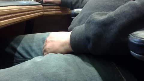 Snapshot of markpanier chatting on 02-26-25, 03:32 markpanier online show from 02-26-25, 03:32