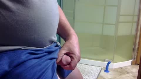 Snapshot of markpanier chatting on 09-30-25, 02:55 markpanier online show from 09-30-25, 02:55