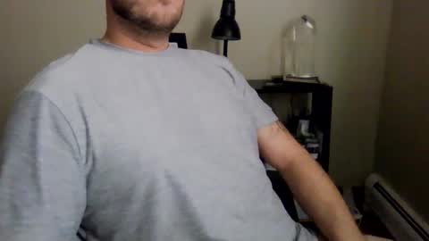 Snapshot of markus27252 chatting on 02-10-25, 05:52 markus27252 online show from 02-10-25, 05:52