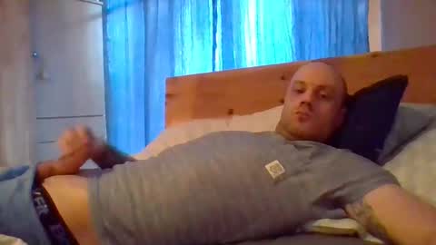 markus_7 online show from 02-10-25, 01:44